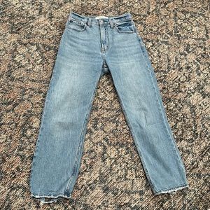 A&F Curve Love Ultra High Rise Ankle Straight